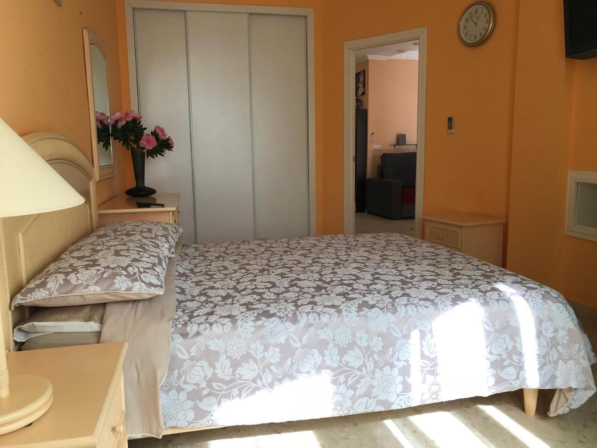 شقة Apartamento Club Algaida Beach Sitio de Calahonda المظهر الخارجي الصورة