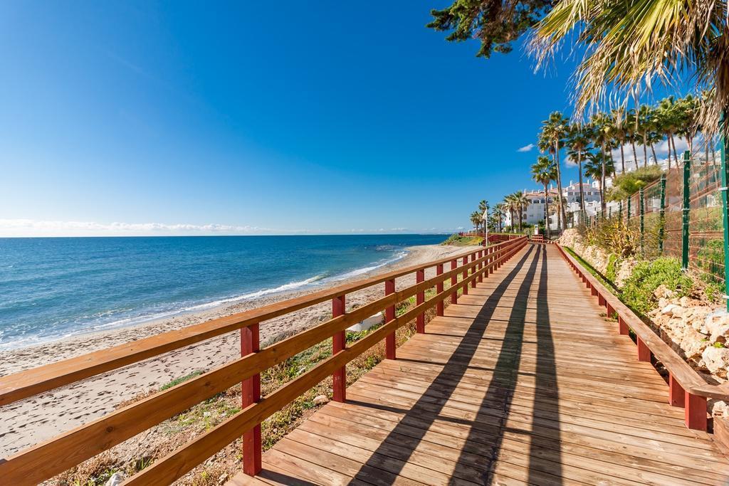شقة Apartamento Club Algaida Beach Sitio de Calahonda المظهر الخارجي الصورة