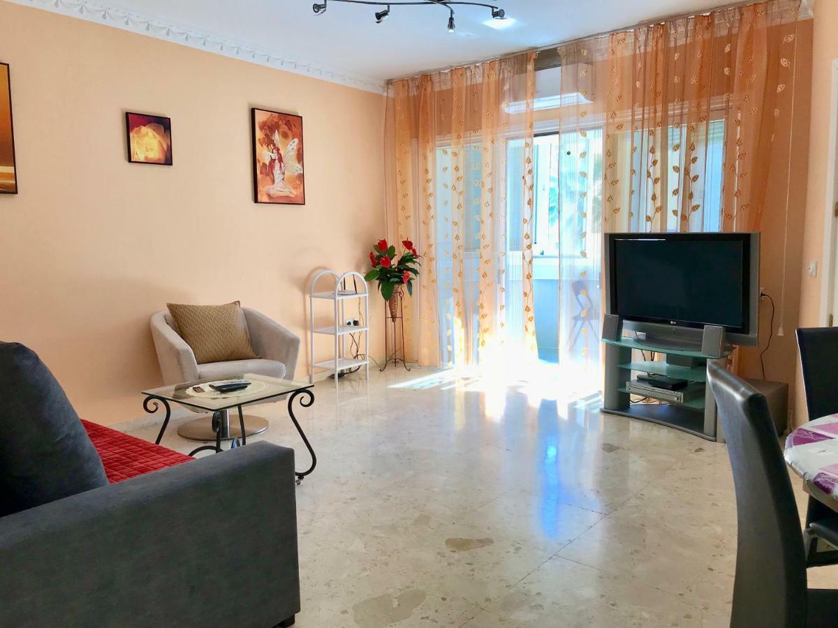 شقة Apartamento Club Algaida Beach Sitio de Calahonda المظهر الخارجي الصورة