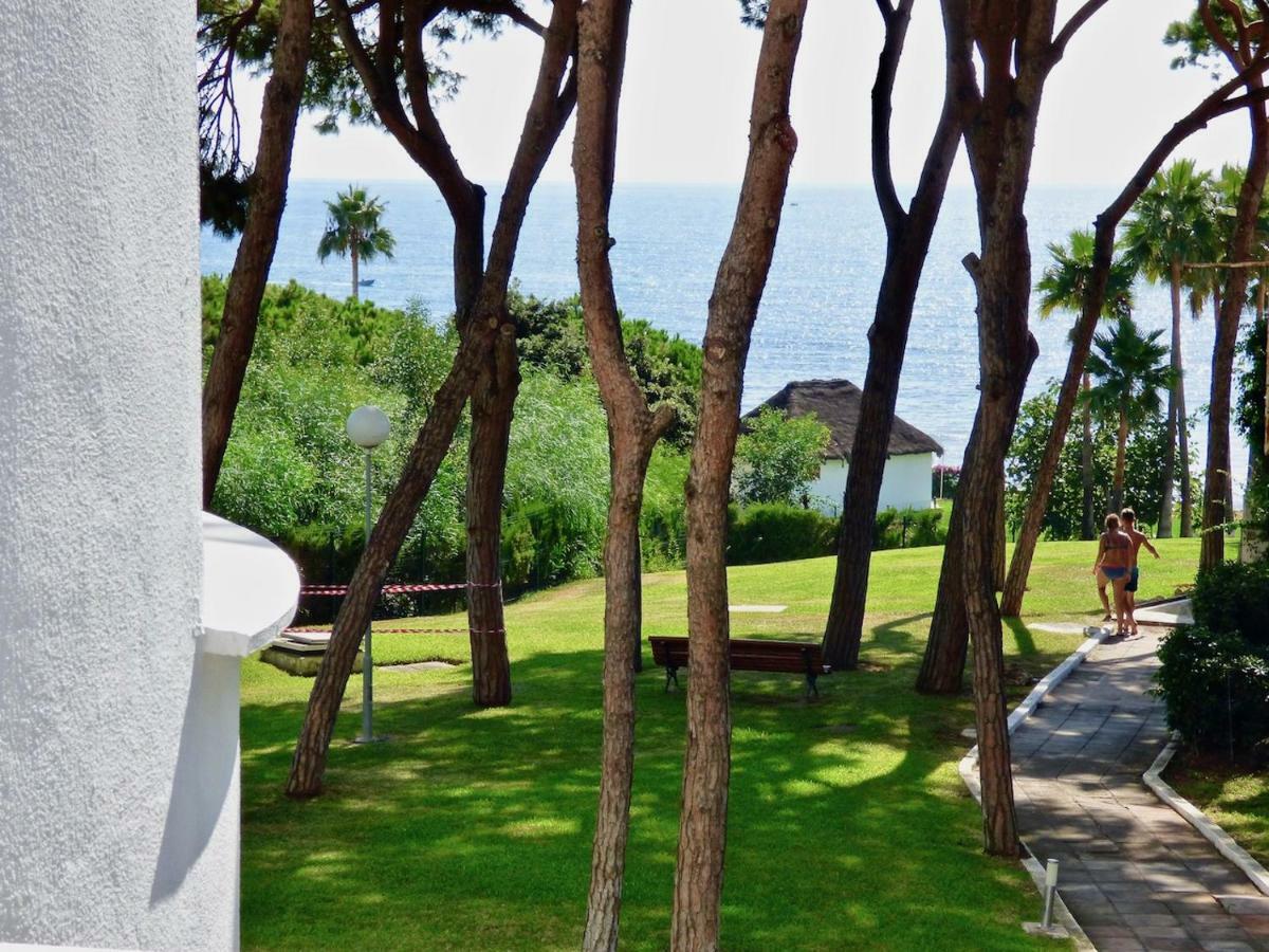 شقة Apartamento Club Algaida Beach Sitio de Calahonda المظهر الخارجي الصورة